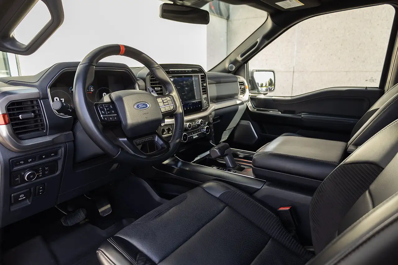 Ford F-150 - Image 13