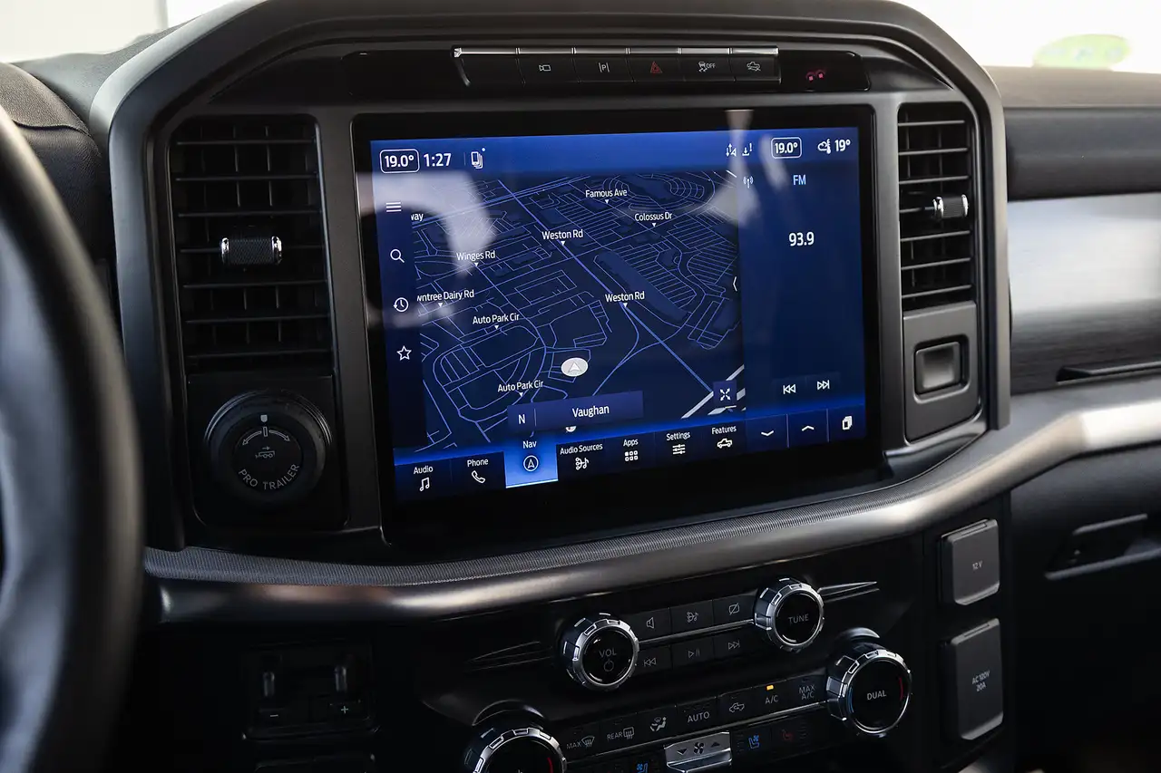 Ford F-150 - Image 20
