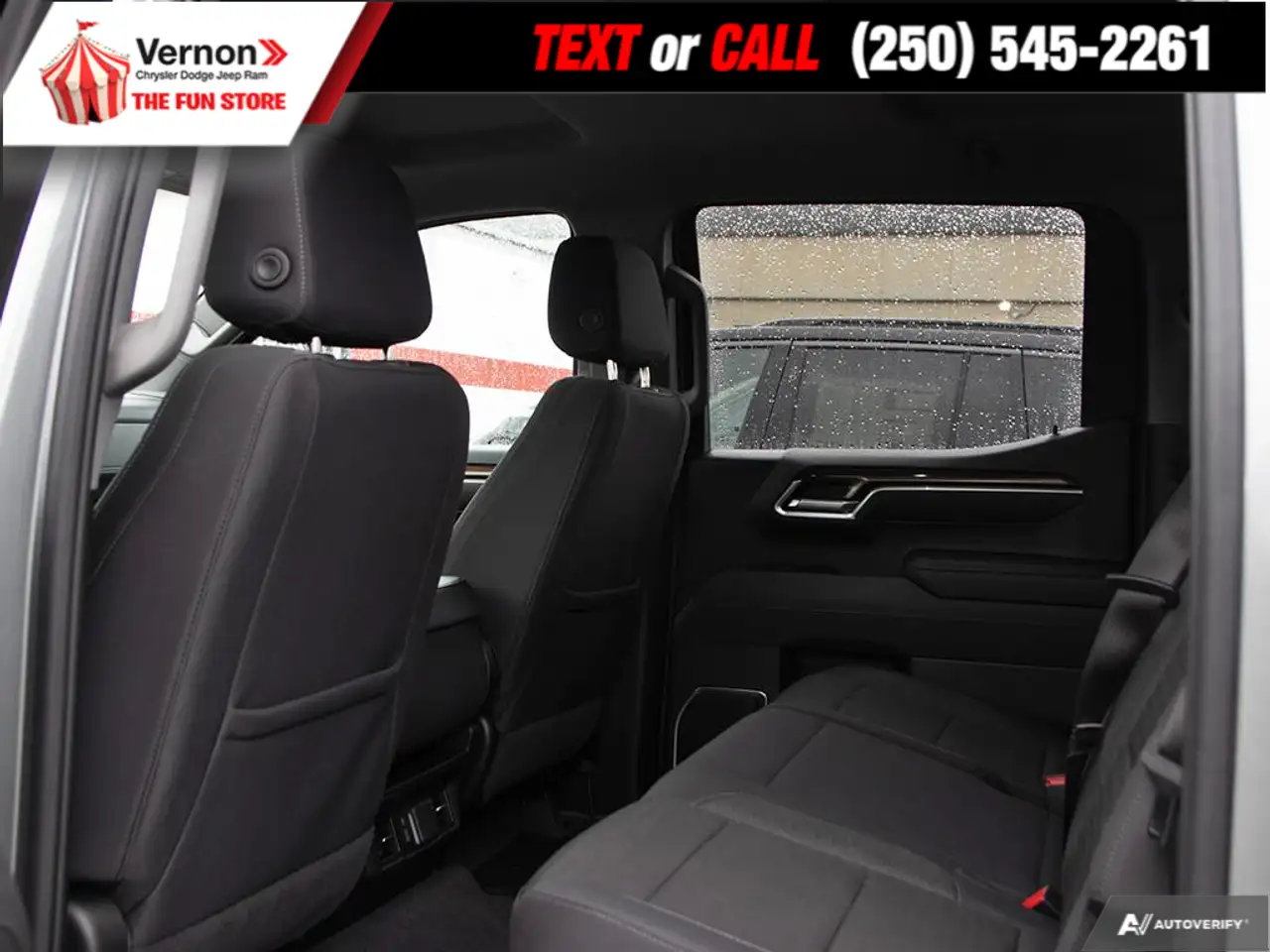 Chevrolet Silverado 1500 - Image 27