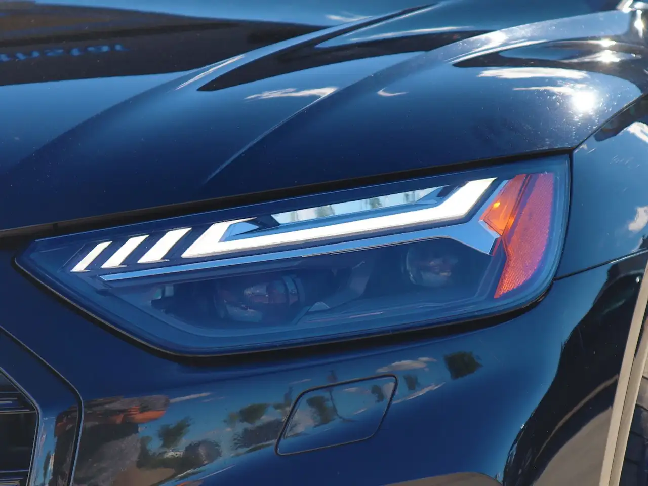 Audi SQ5 - Image 10