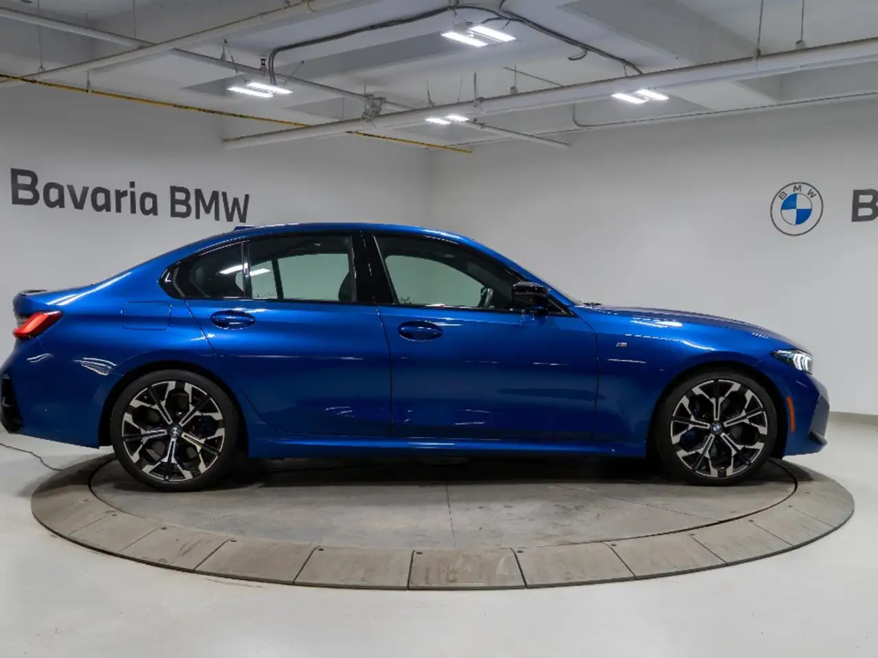BMW 3 Series - Image 6
