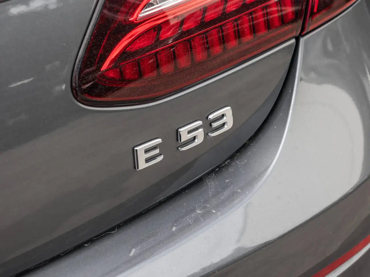 Mercedes-Benz E-Class - Image 9