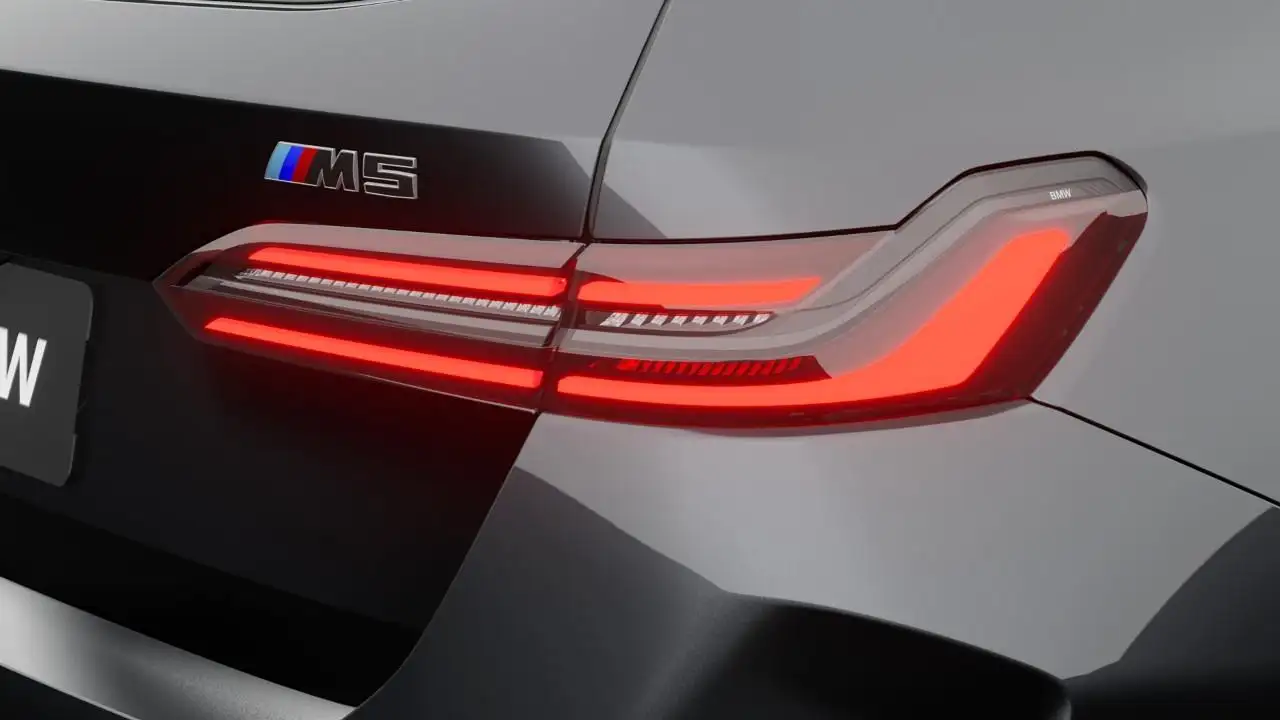 BMW M5 - Image 8