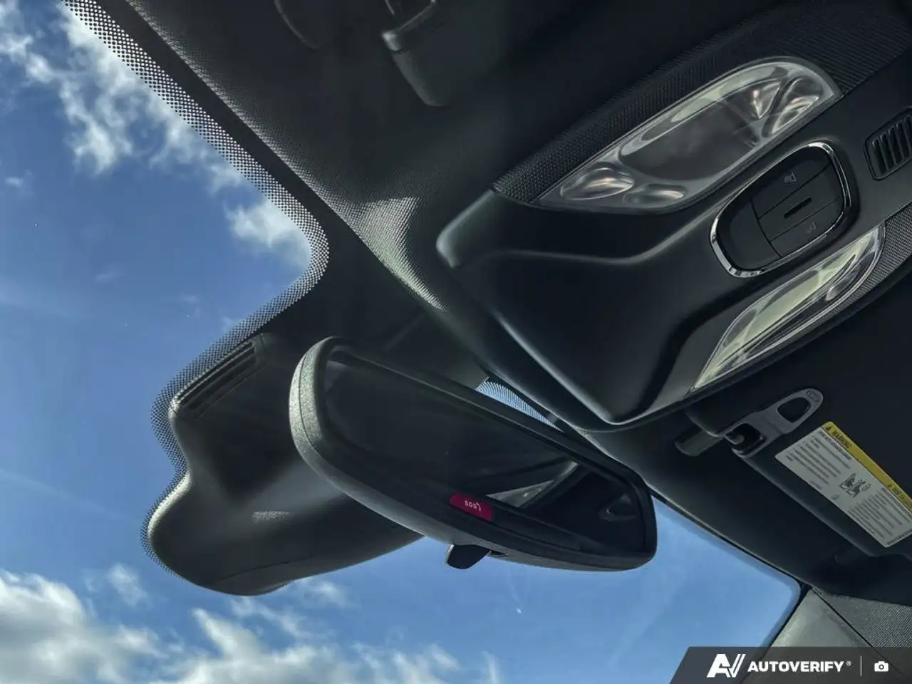 Jeep Compass - Image 28