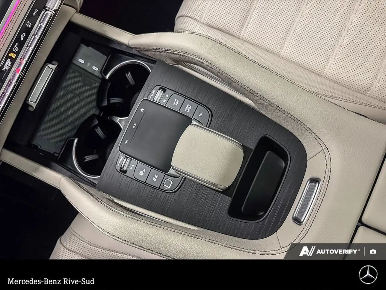 Mercedes-Benz GLE - Image 17