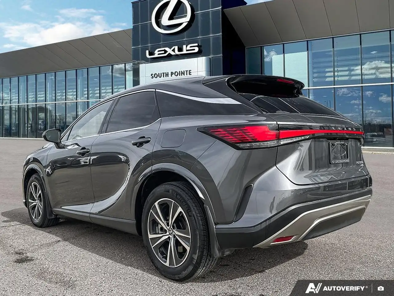 Lexus RX - Image 4