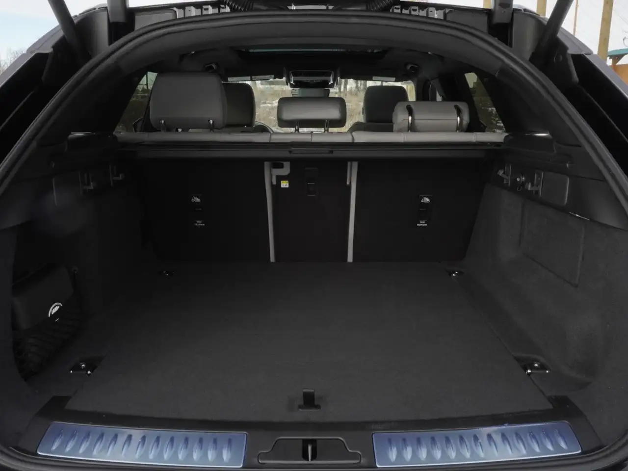 Land Rover Range Rover Velar - Image 26