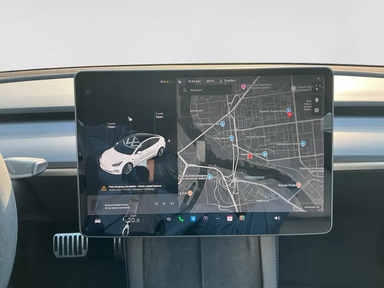 Tesla Model 3 - Image 12