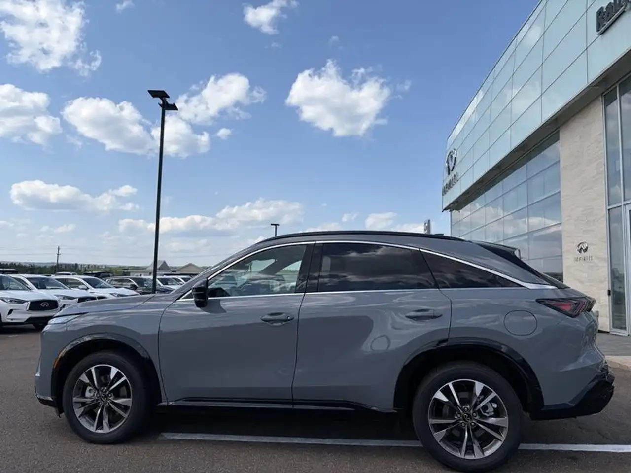 Infiniti QX65 - Image 6