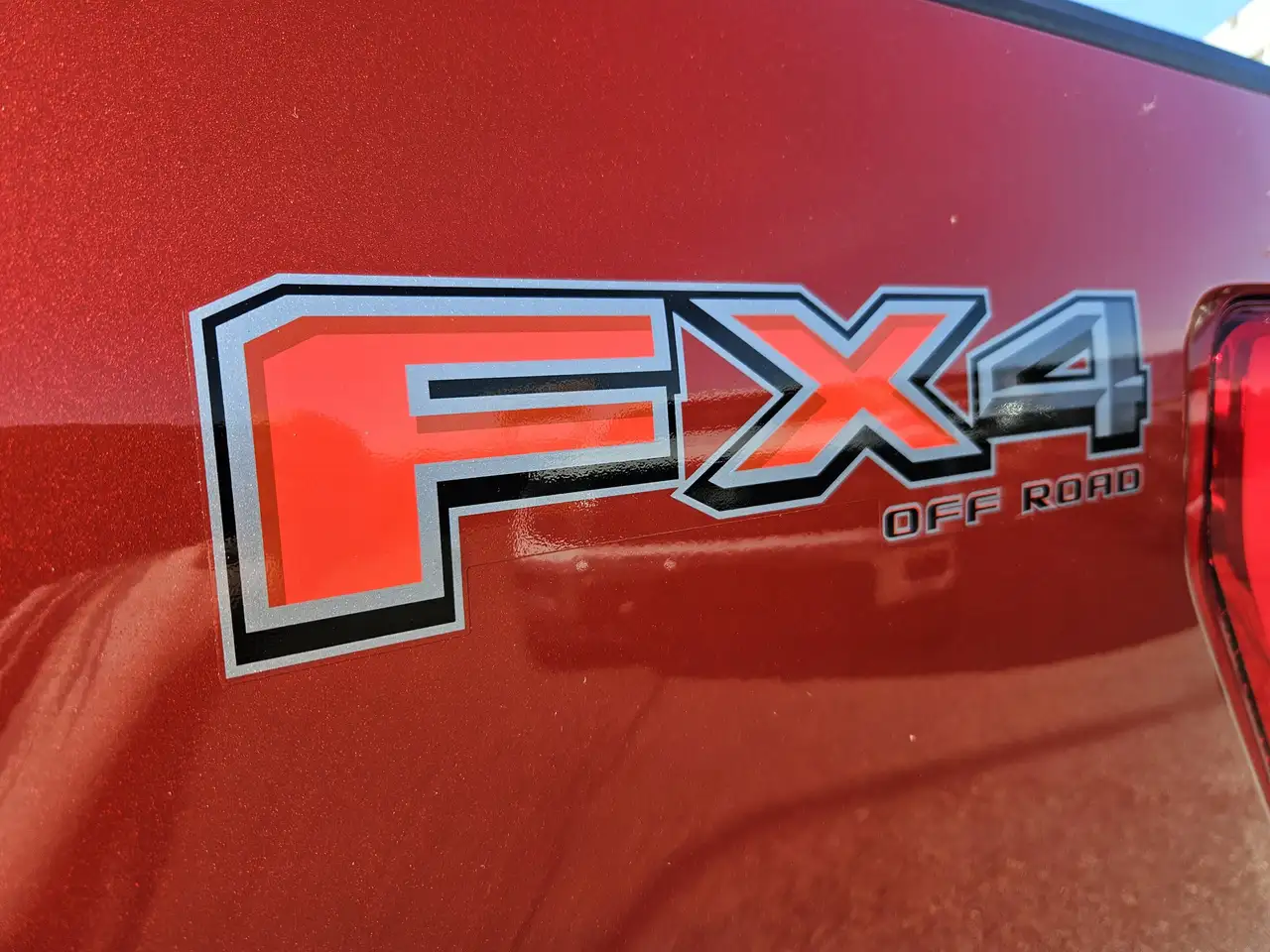 Ford F-150 - Image 10