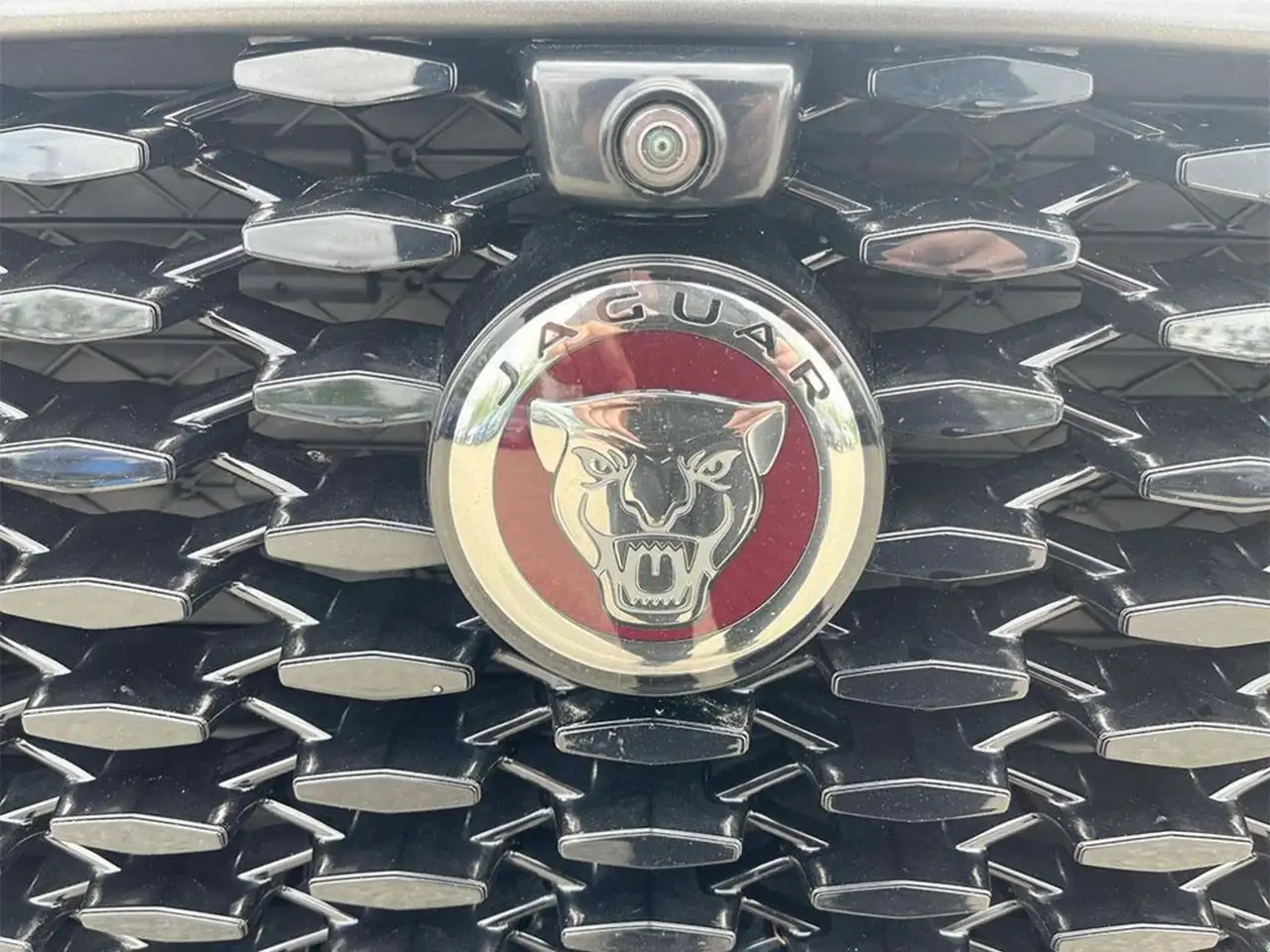 Jaguar F-Pace - Image 9