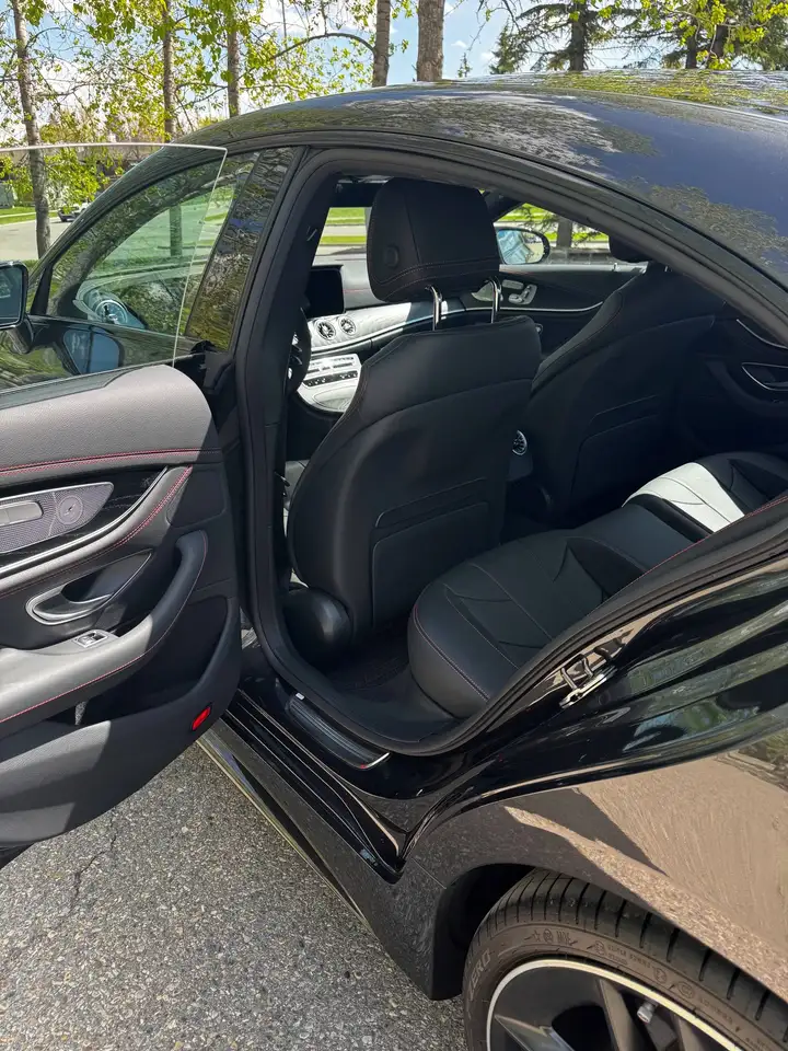 Mercedes-Benz CLS - Image 13