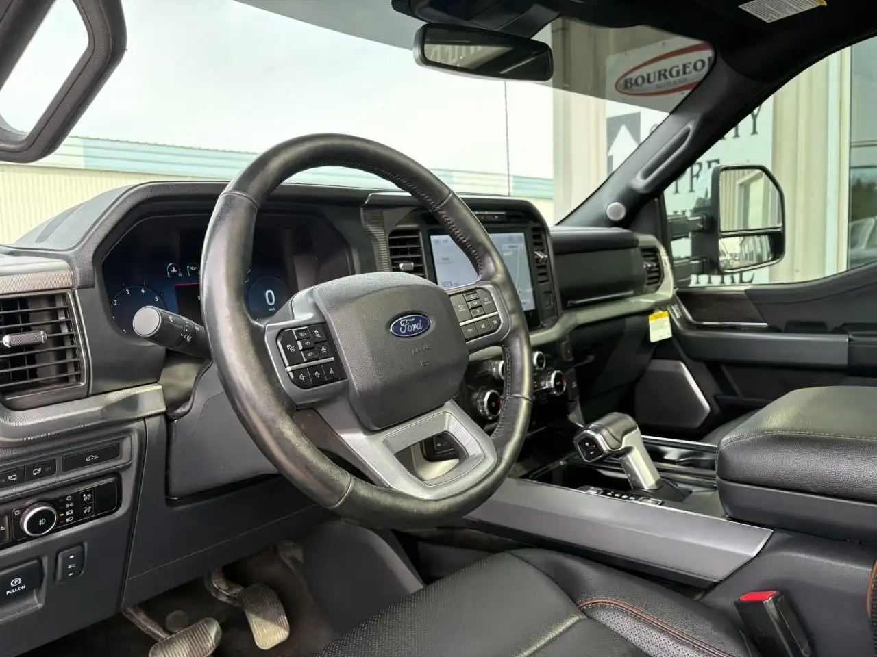Ford F-150 - Image 12