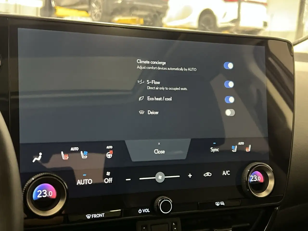 Lexus NX - Image 17