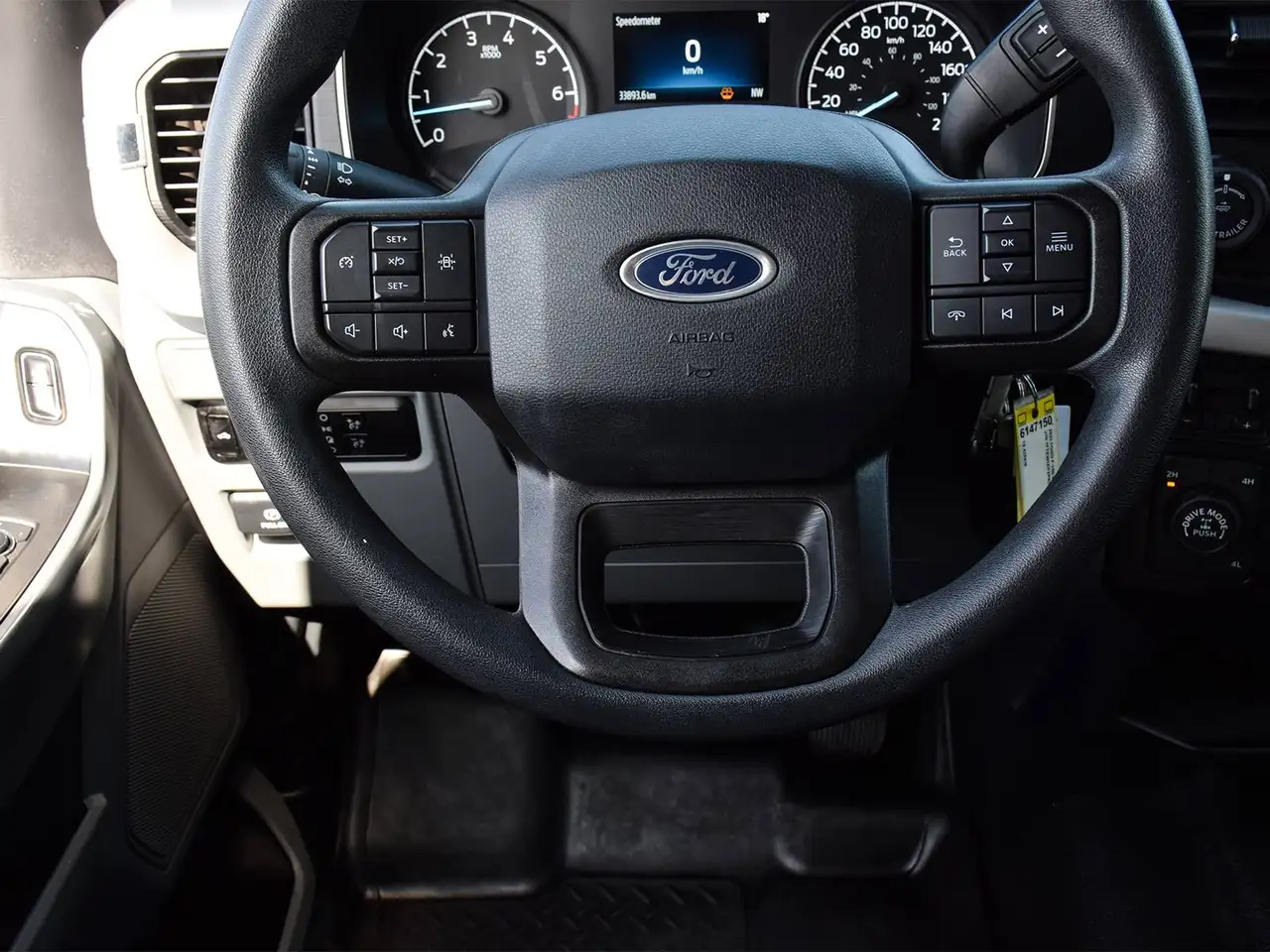 Ford F-150 - Image 11