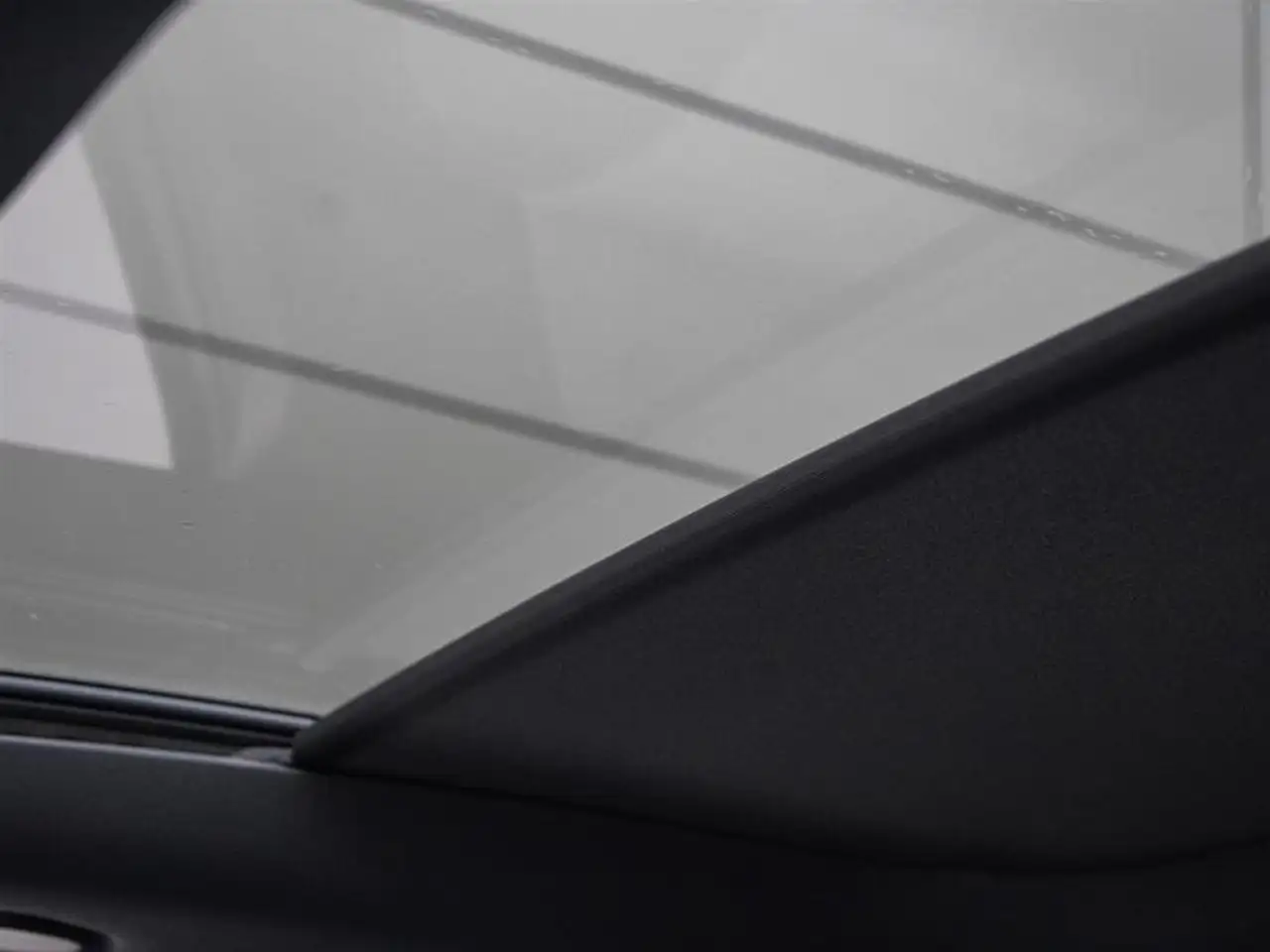 Mercedes-Benz GLA - Image 14