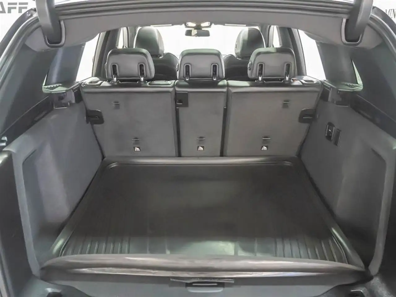 BMW X3 - Image 13
