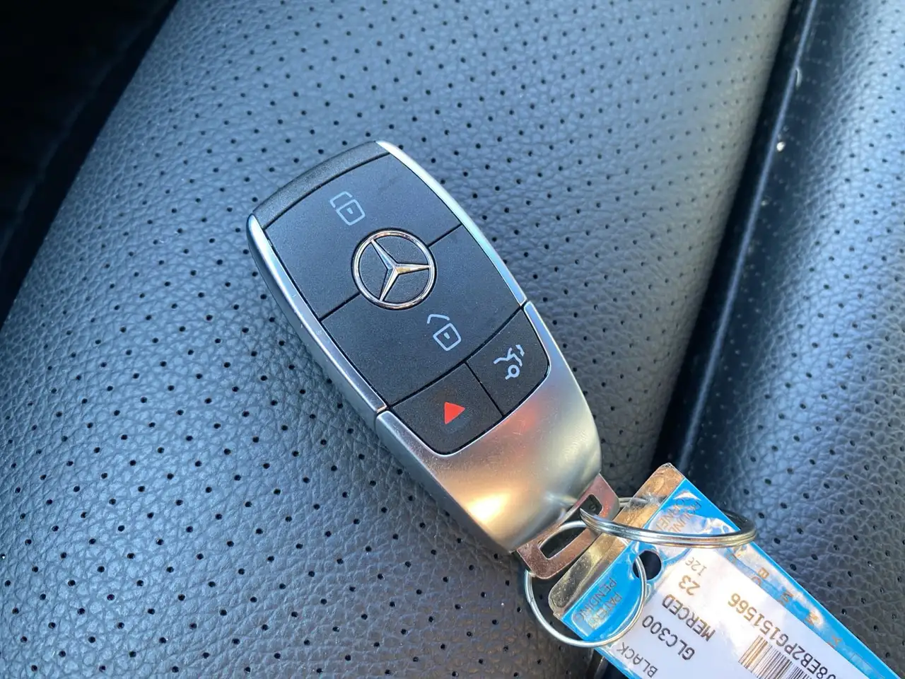 Mercedes-Benz GLC - Image 20