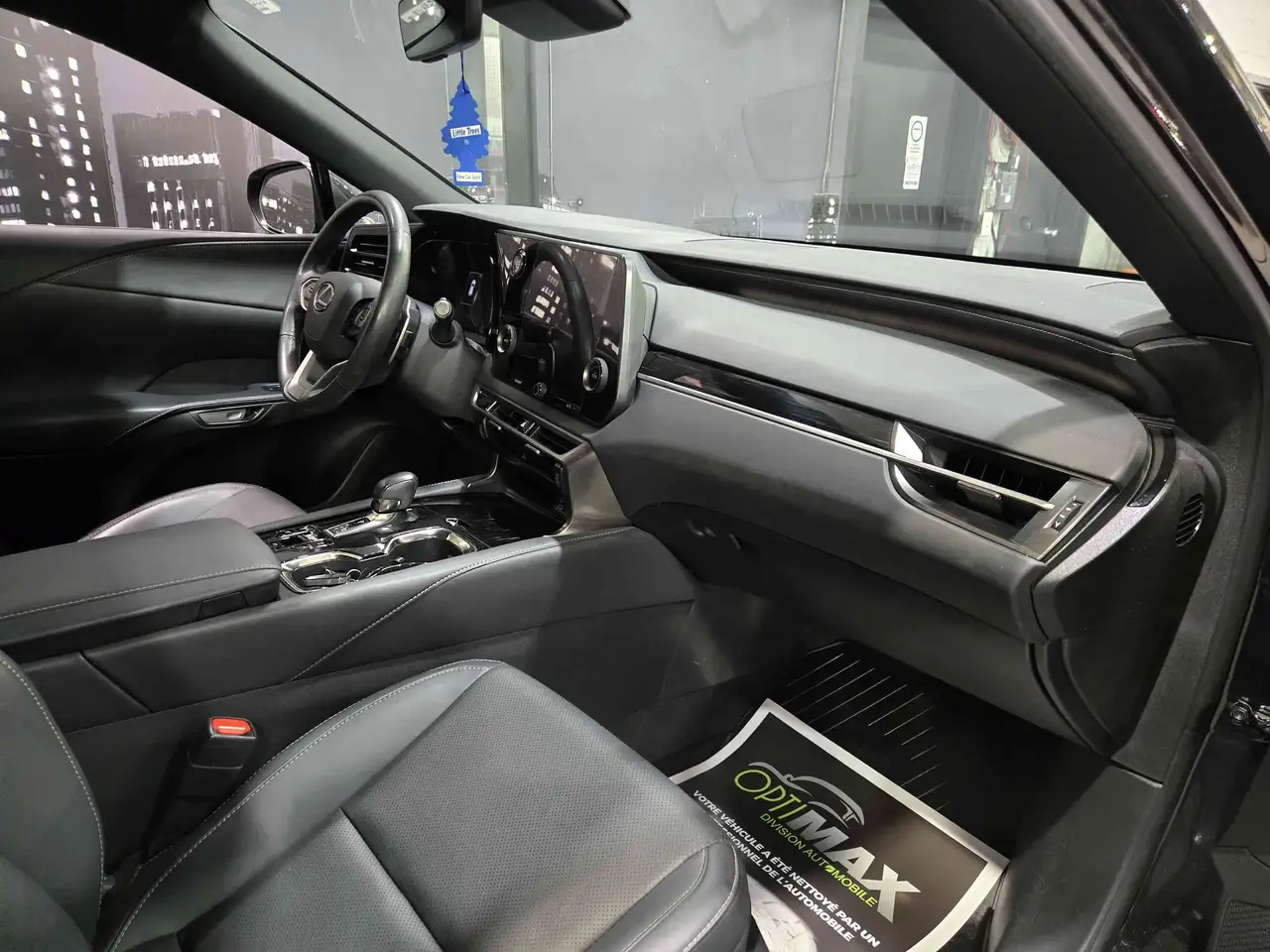 Lexus RX 350 - Image 11