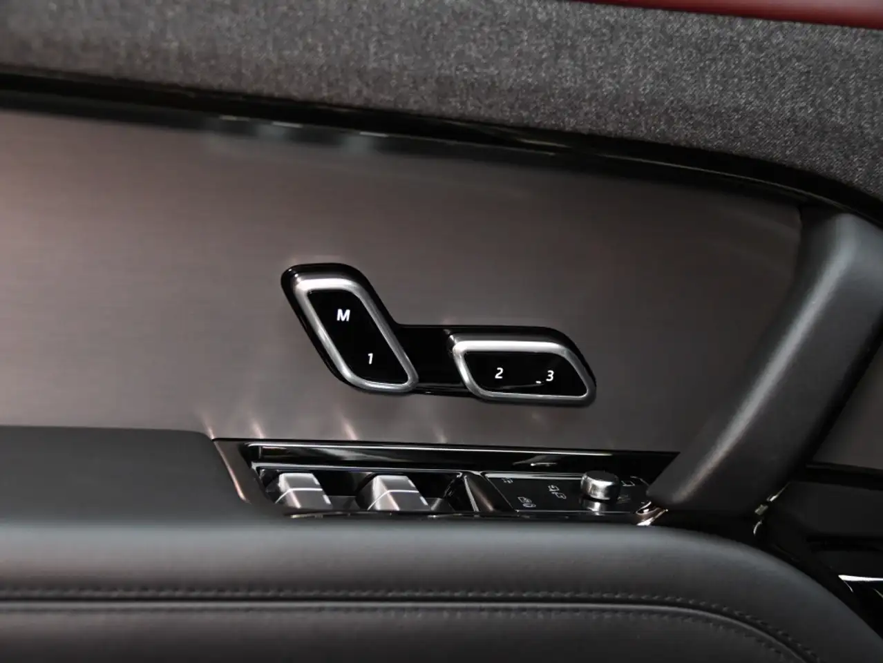 Land Rover Range Rover Sport - Image 11