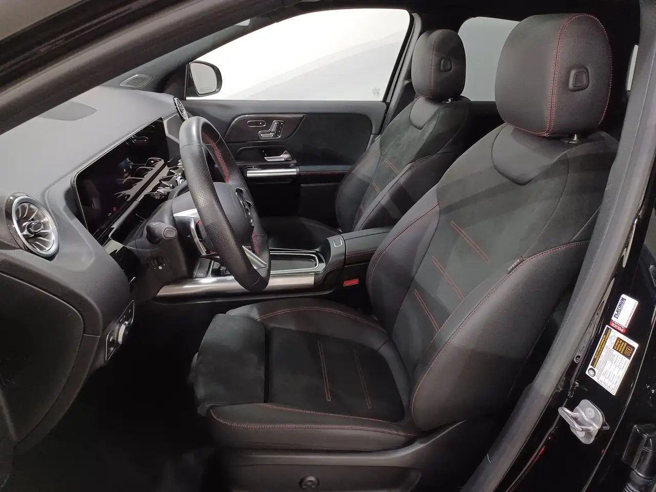 Mercedes-Benz GLA - Image 5