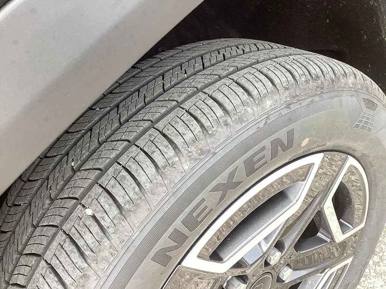 Jeep Cherokee - Image 10