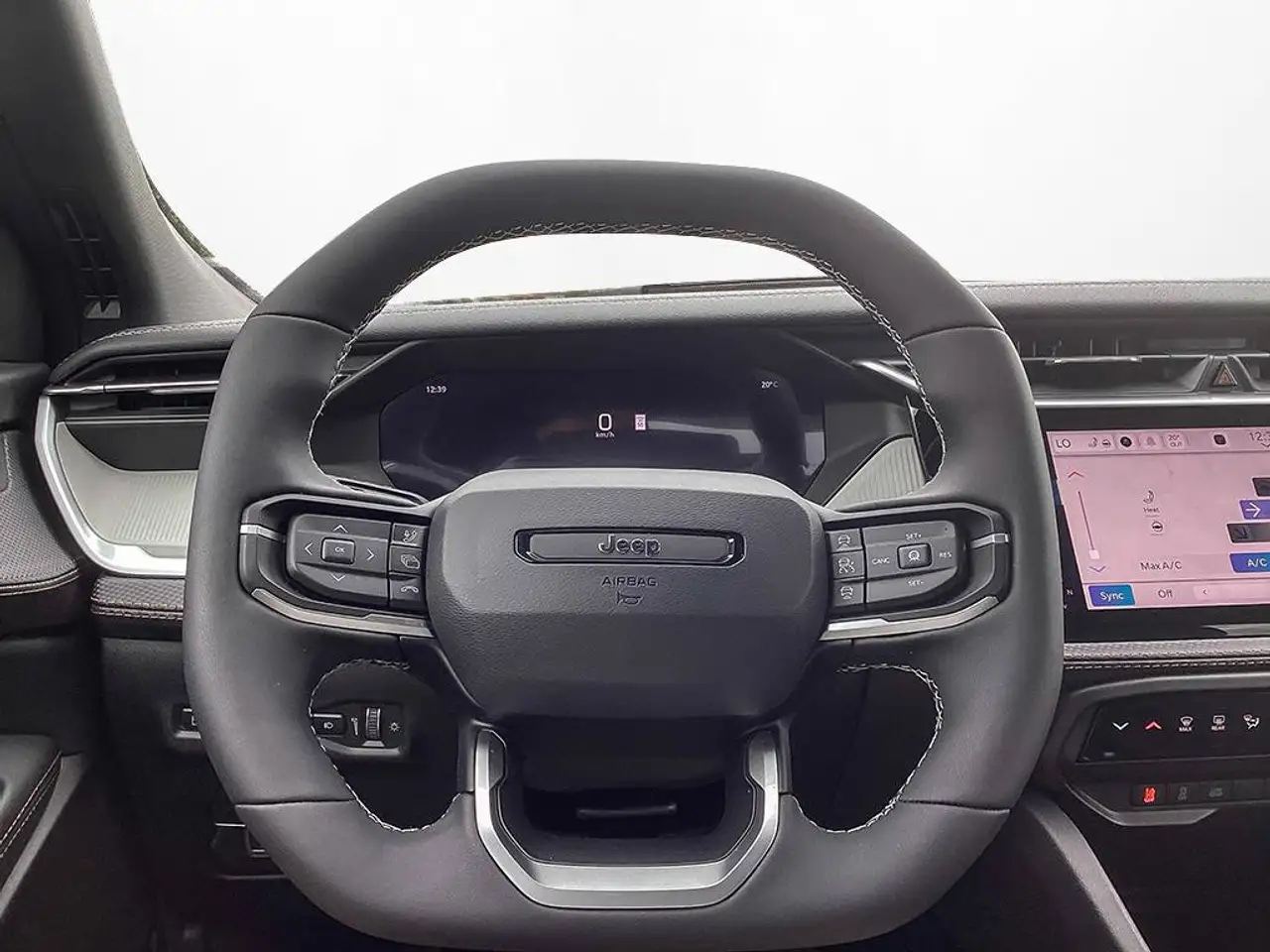 Jeep Cherokee - Image 17