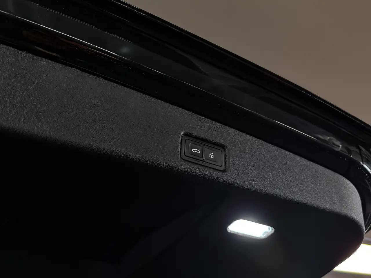 Audi Q5 - Image 10