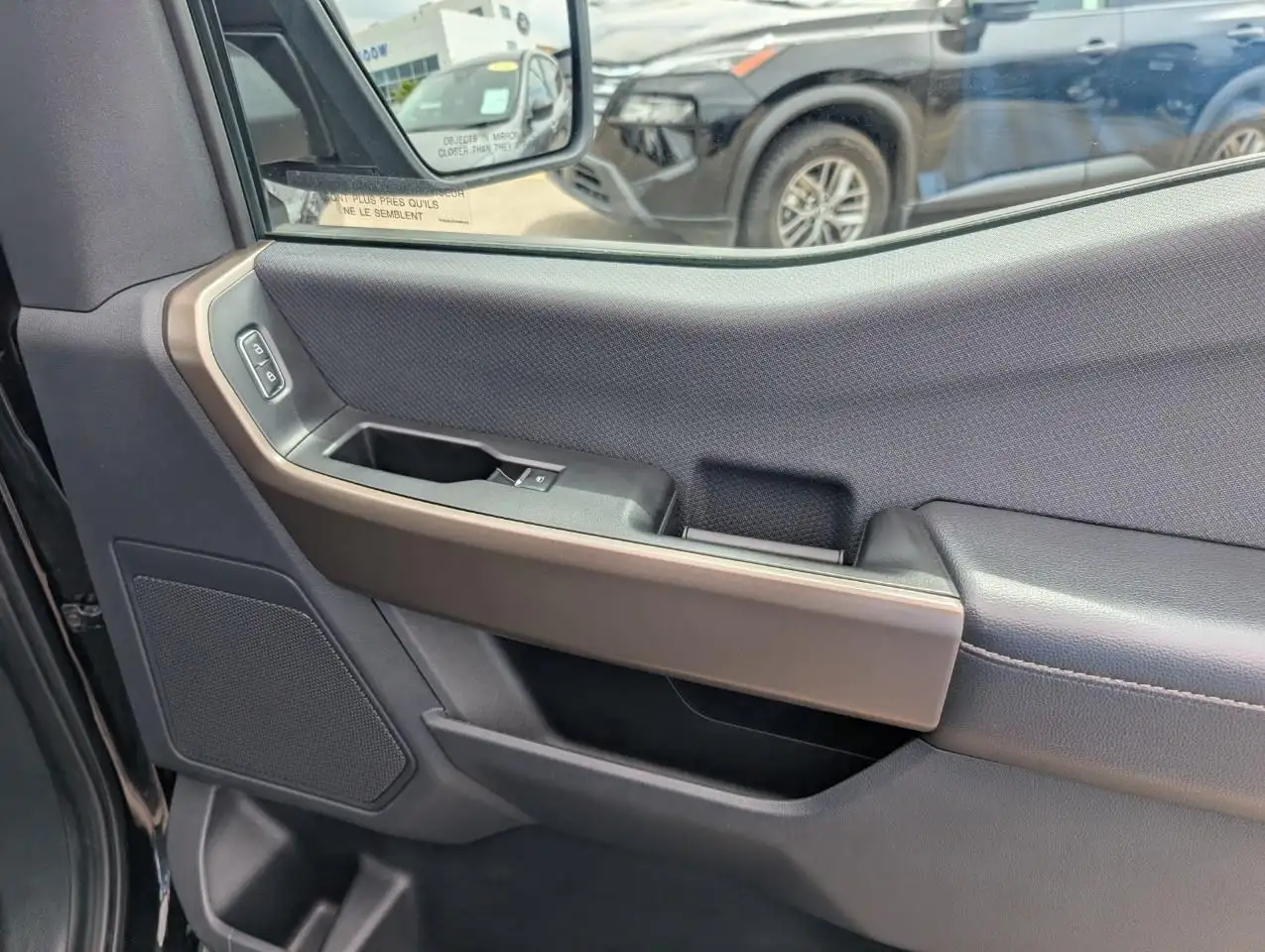 Ford F-150 - Image 12