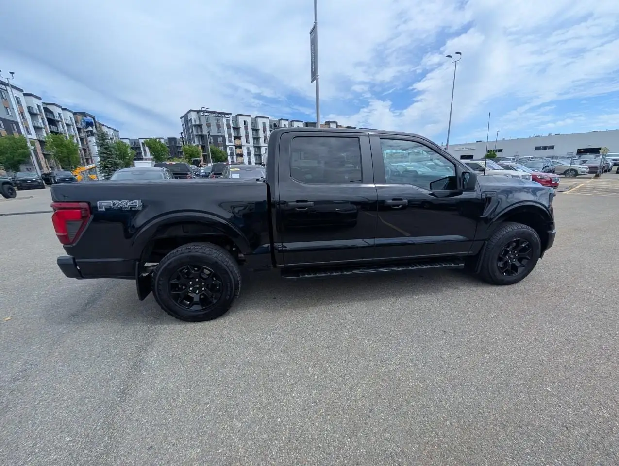 Ford F-150 - Image 9
