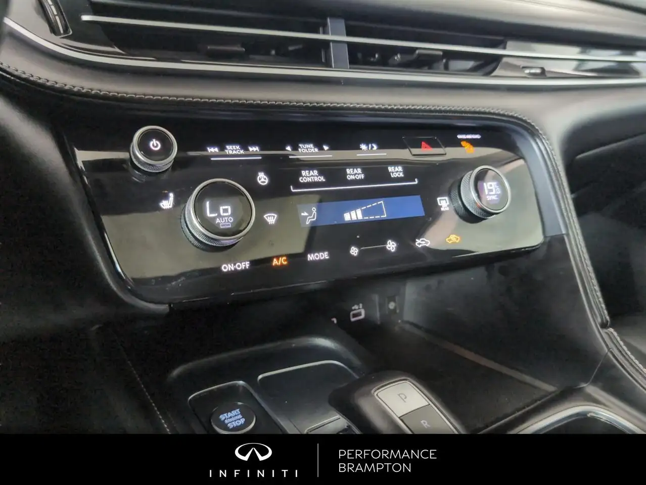 Infiniti QX60 - Image 25