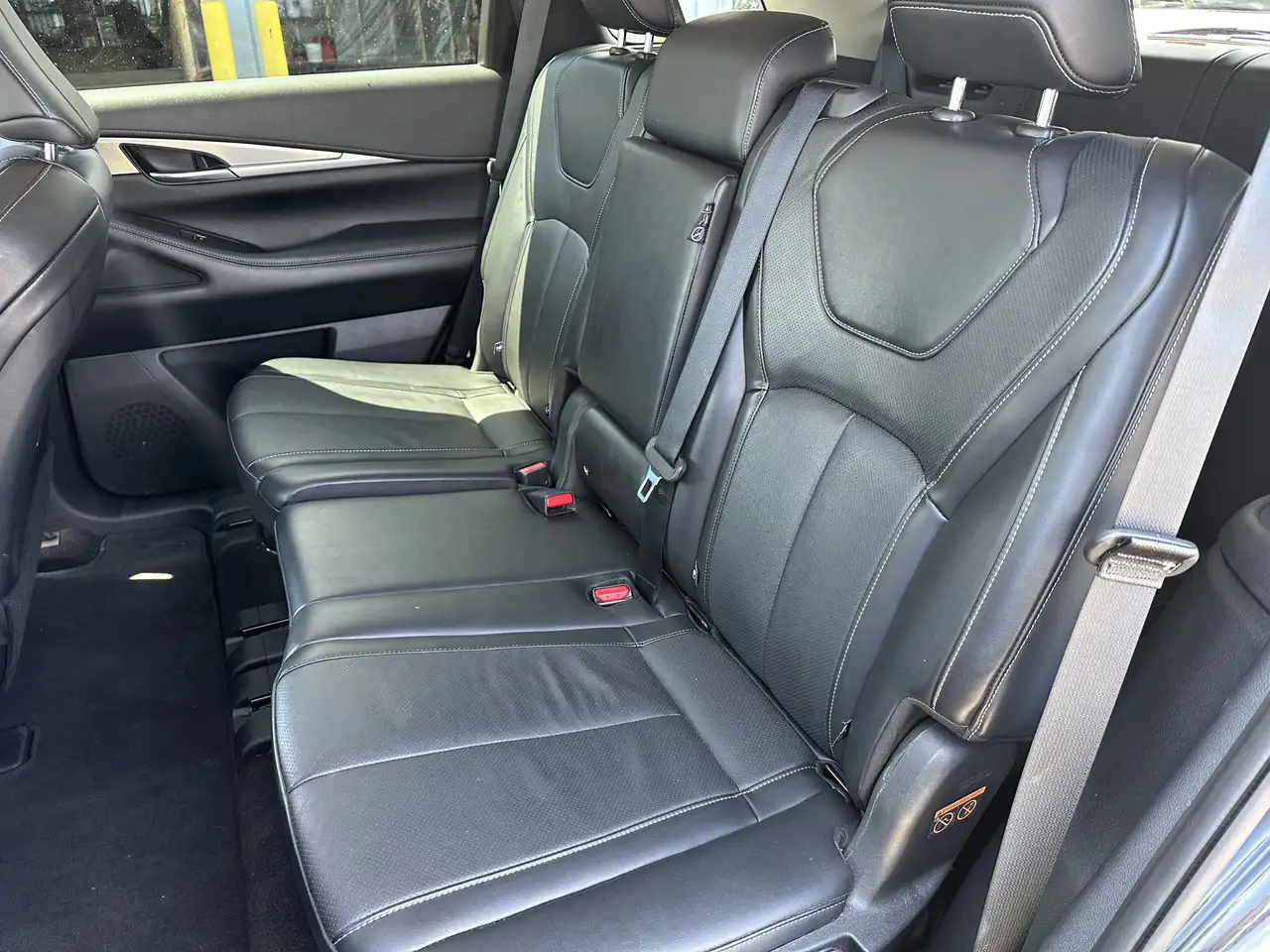 Infiniti QX60 - Image 13