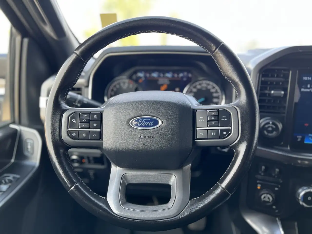 Ford F-150 - Image 12