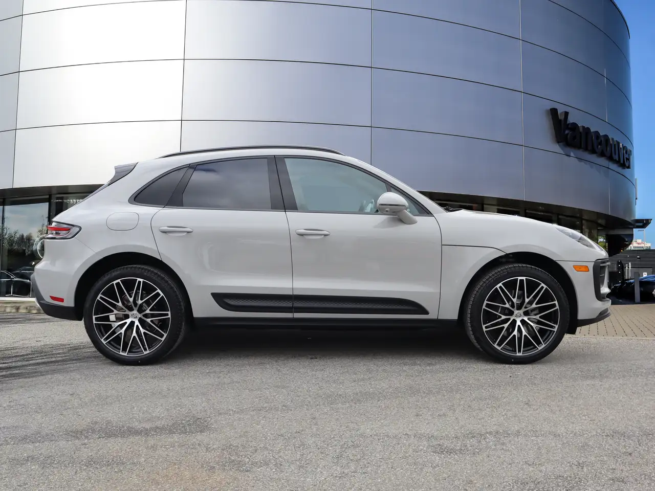 Porsche Macan - Image 6