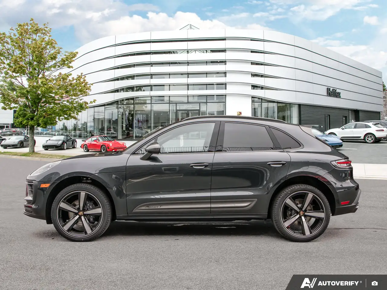 Porsche Macan - Image 3
