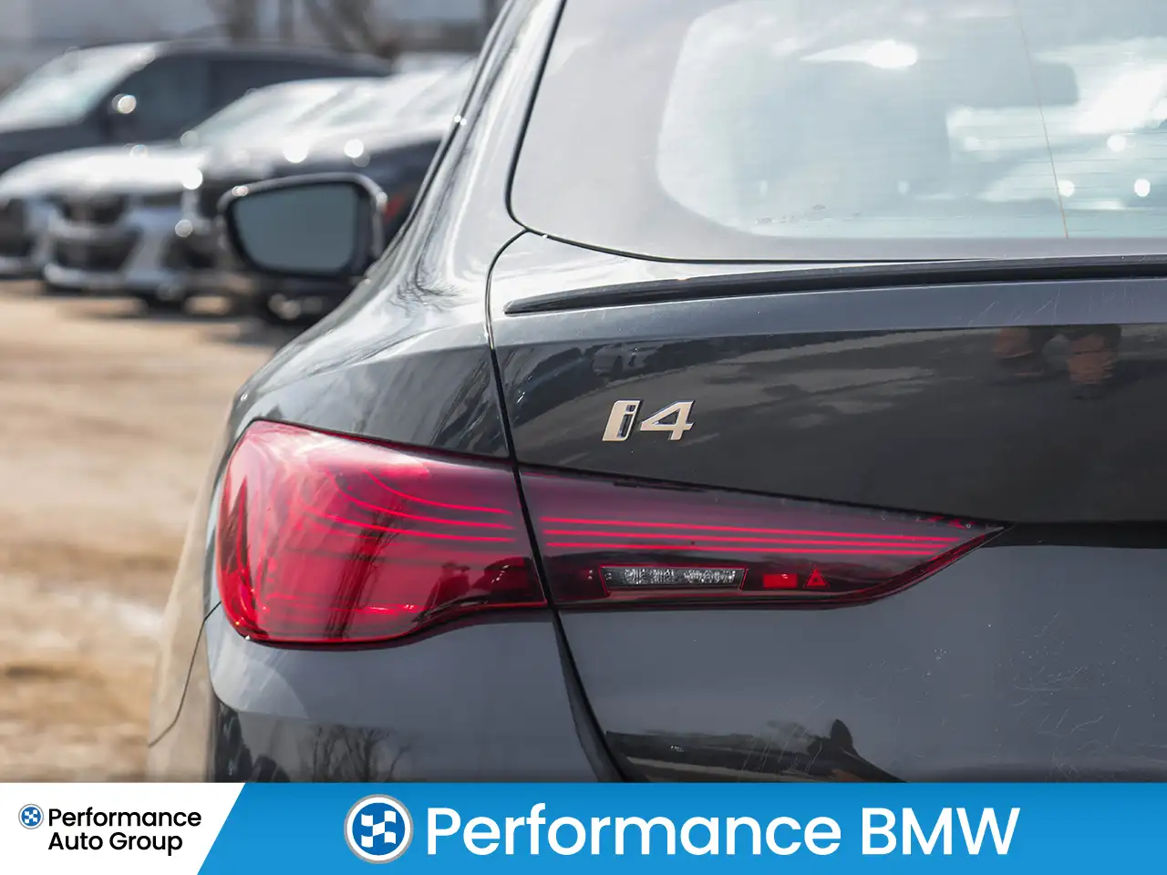 BMW i4 - Image 10