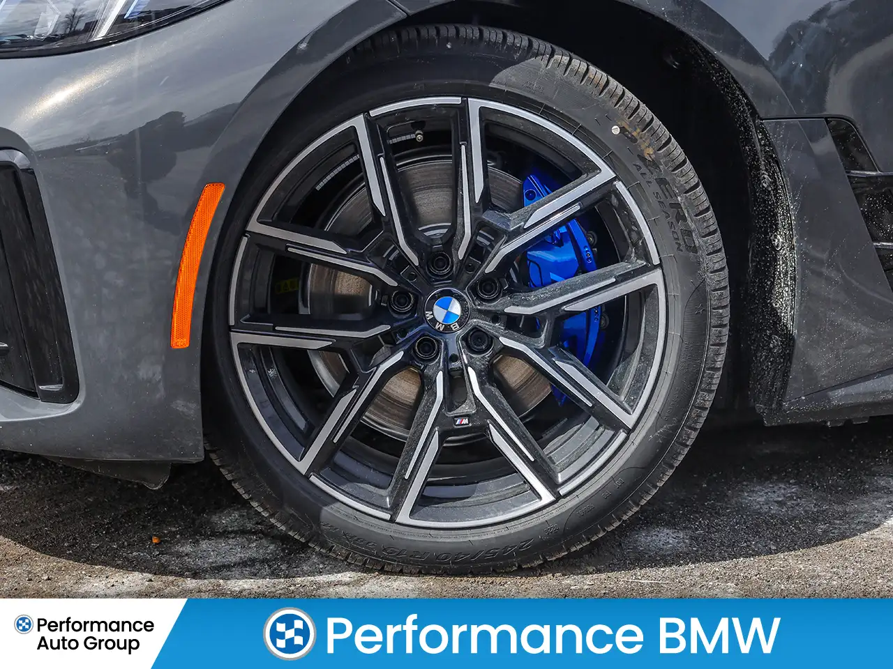 BMW i4 - Image 27