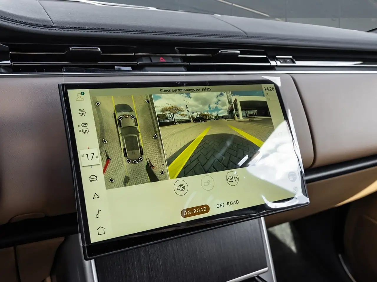 Land Rover Range Rover - Image 13