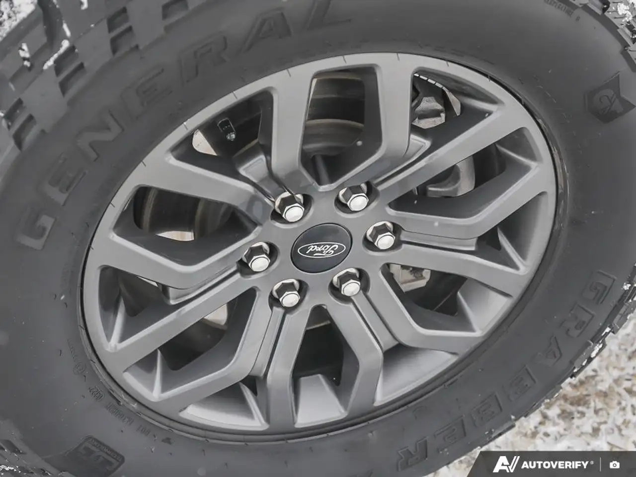 Ford F-150 - Image 10