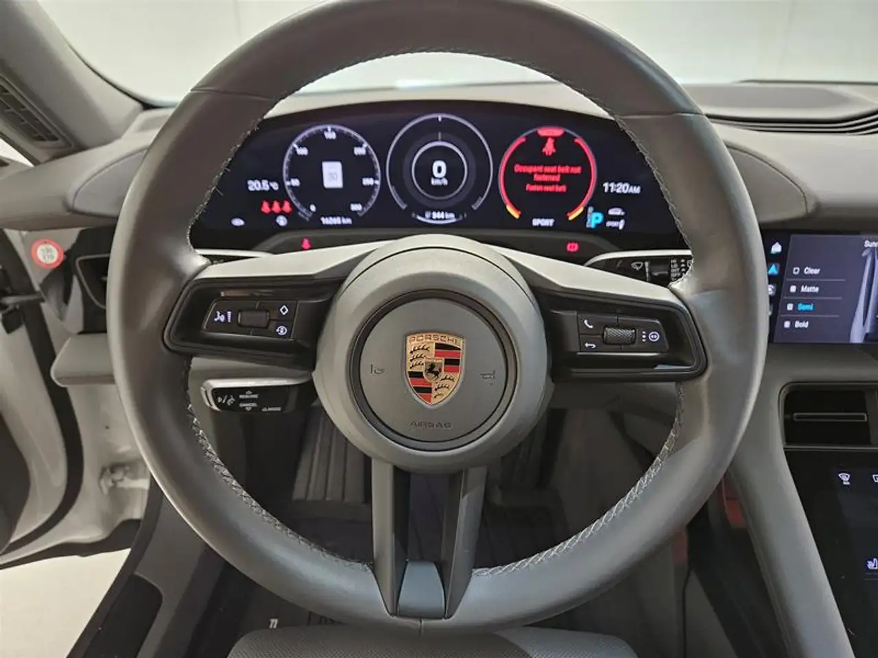 Porsche Taycan - Image 17