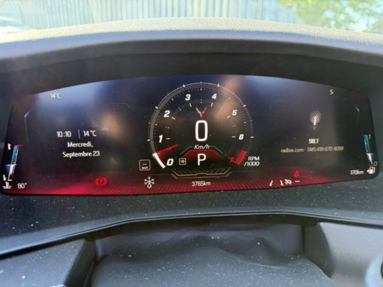 Chevrolet Corvette - Image 16