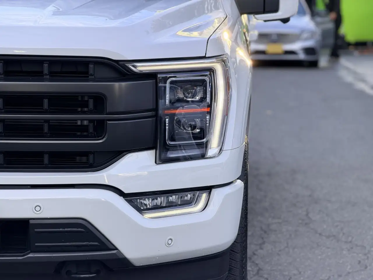Ford F-150 - Image 11