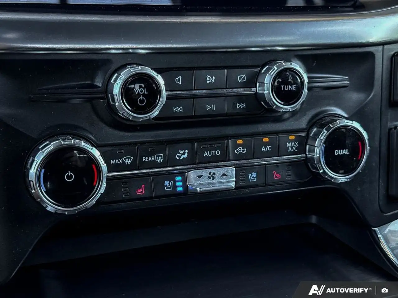 Ford F-150 - Image 22