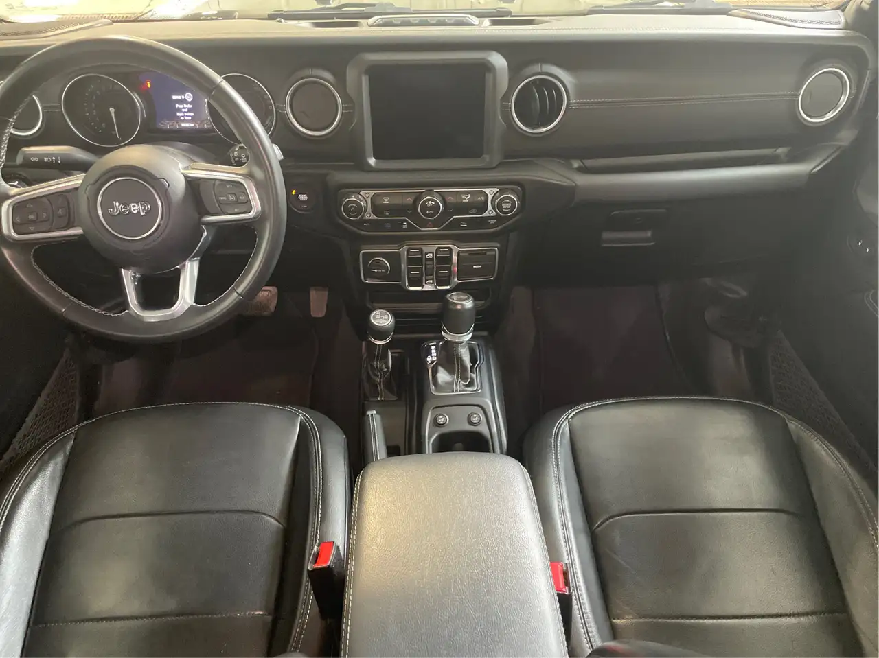 Jeep Wrangler - Image 21