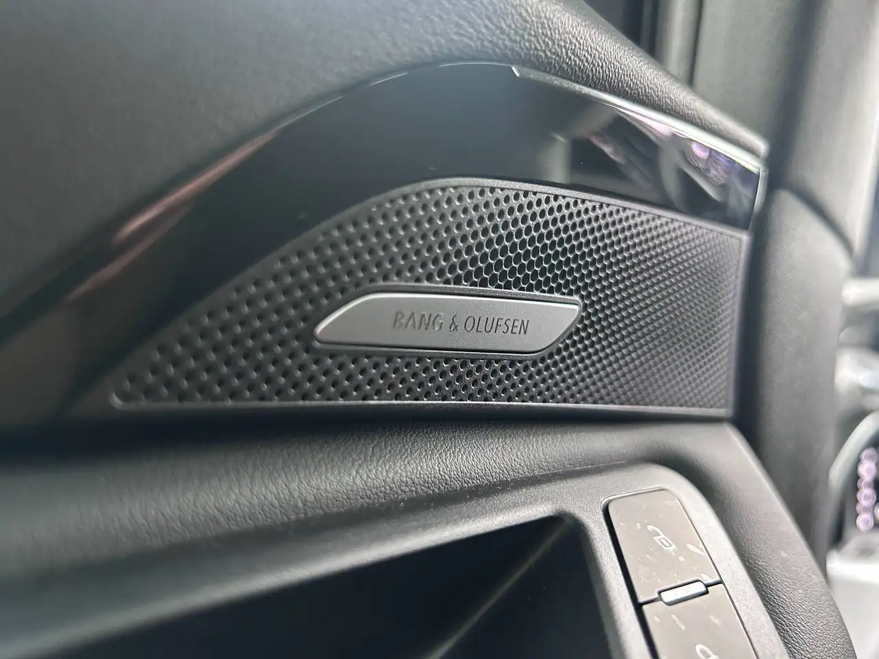 Audi Q5 - Image 26