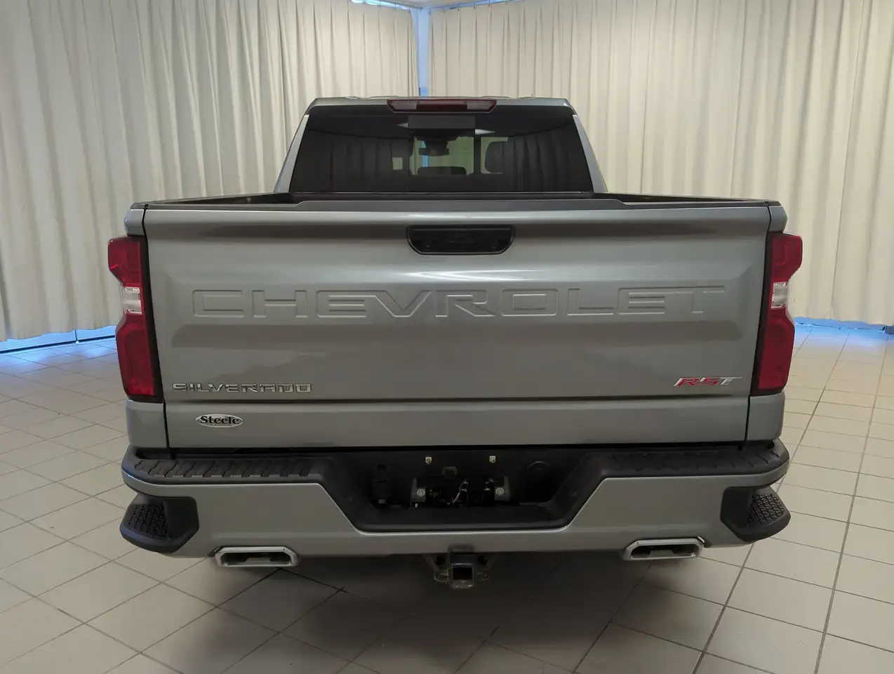 Chevrolet Silverado 1500 - Image 7