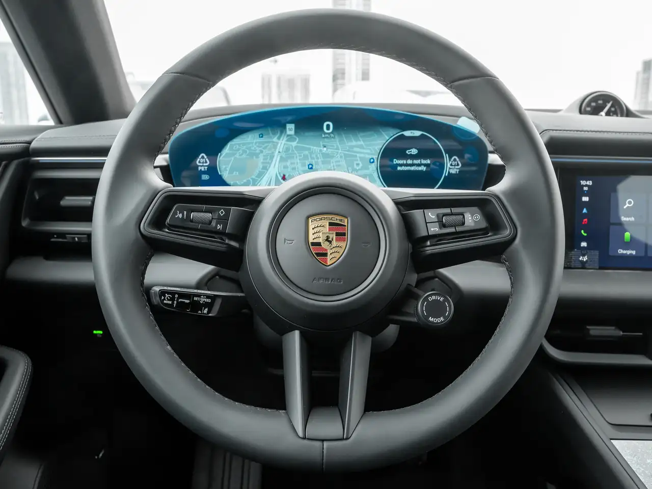 Porsche Macan - Image 27