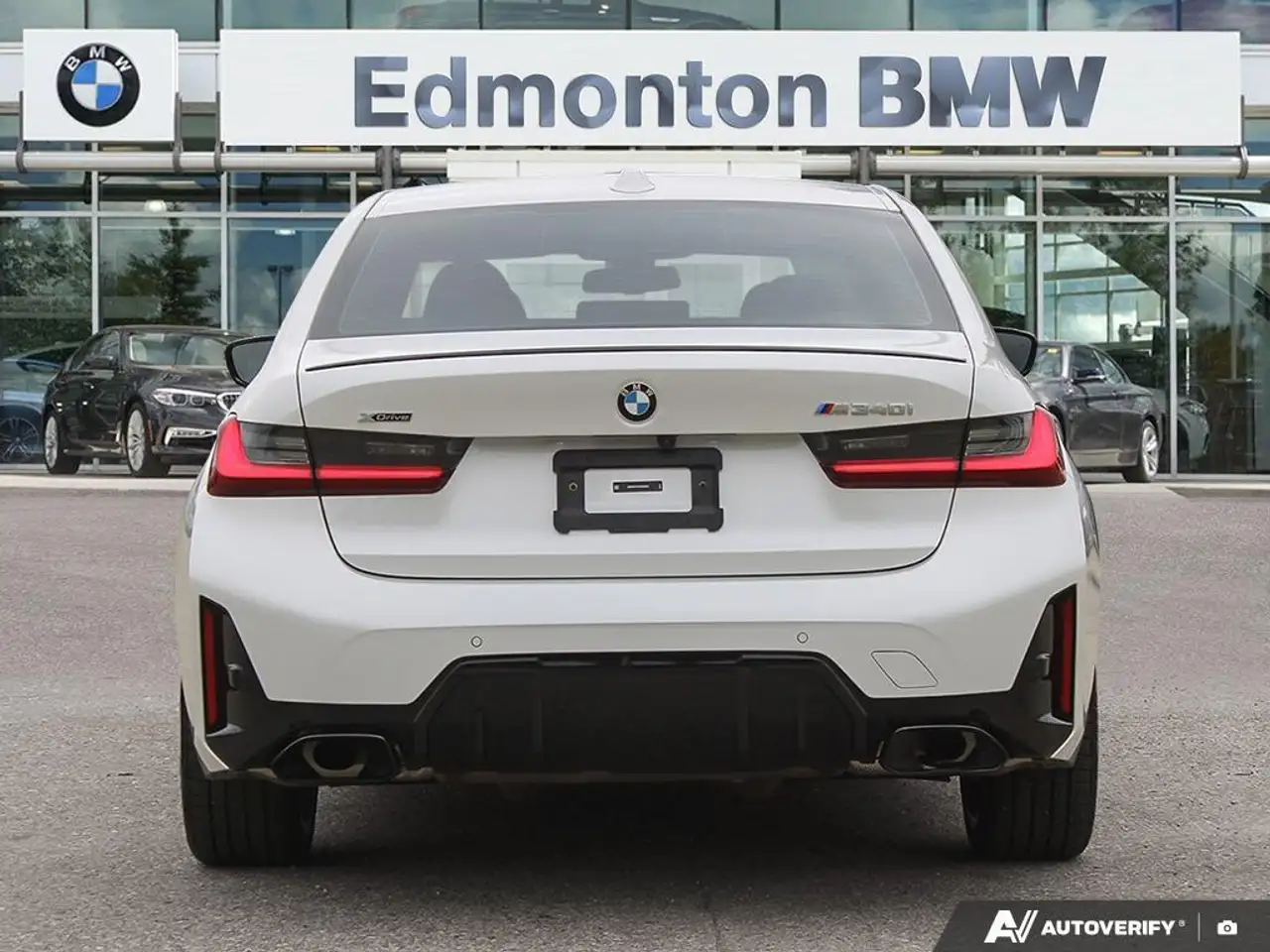 BMW 3 Series - Image 5