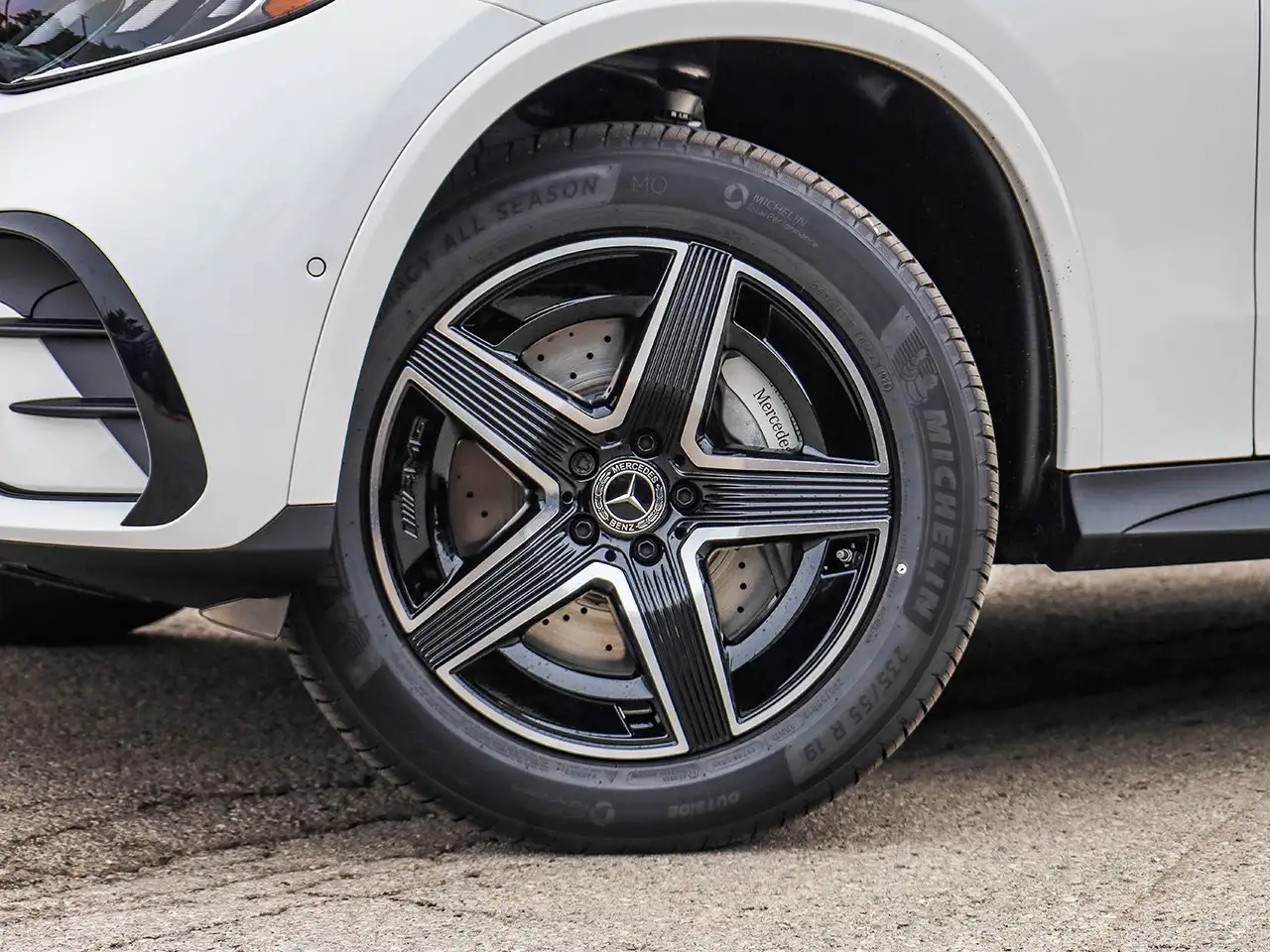 Mercedes-Benz GLC - Image 11