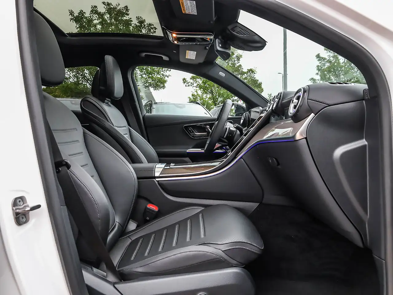 Mercedes-Benz GLC - Image 14